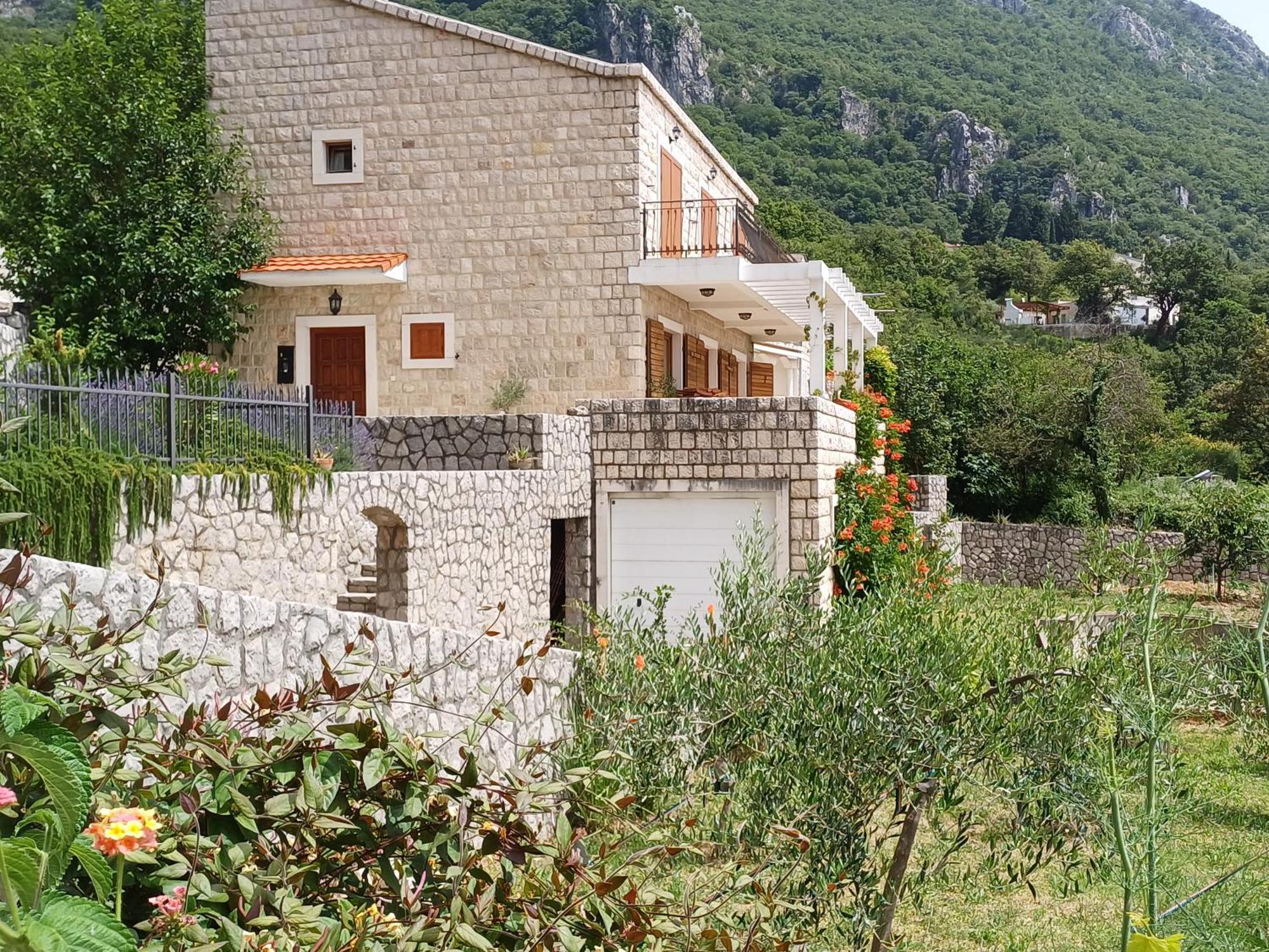Villa Lidija Budva Bagian luar foto